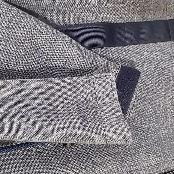 Sunveil Chambray blue long sleeve zip front cinch waist removable hood jacket - Picture 7 of 9